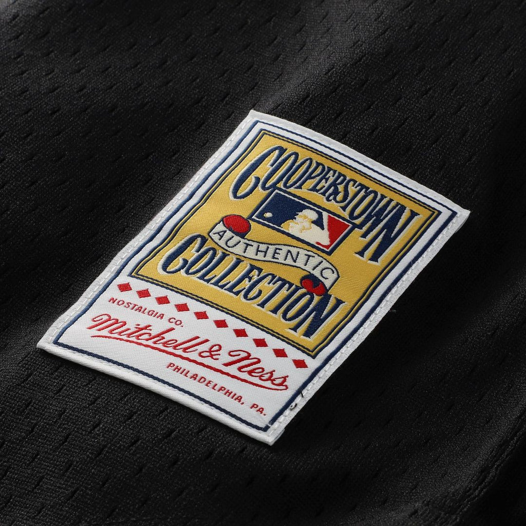 Cincinnati Reds Barry Larkin Mitchell & Ness Cooperstown Mesh Batting Practice Button - Up Jersey - Black