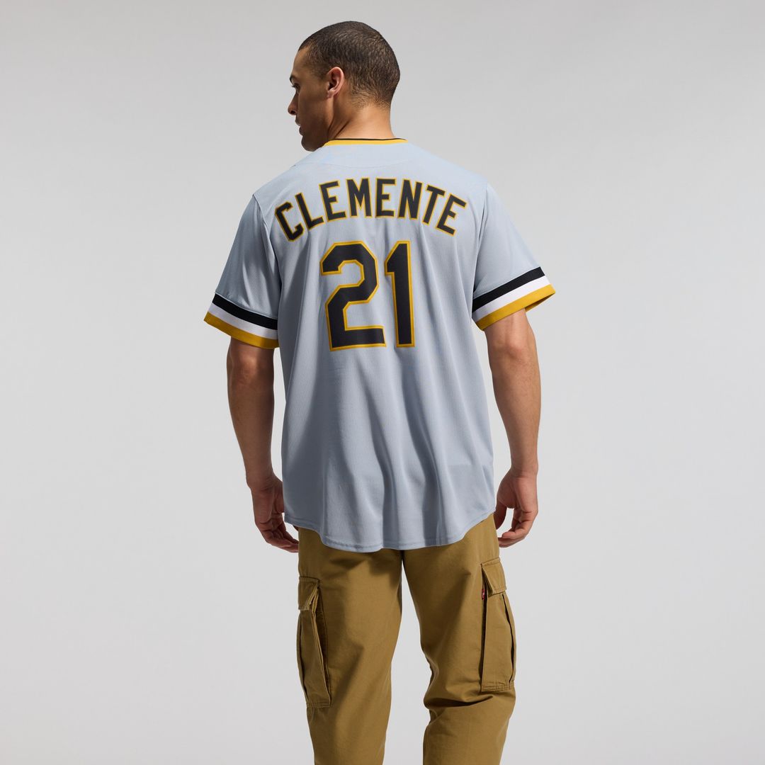 Pittsburgh Pirates Roberto Clemente Nike Throwback Cooperstown Limited Jersey - Gray
