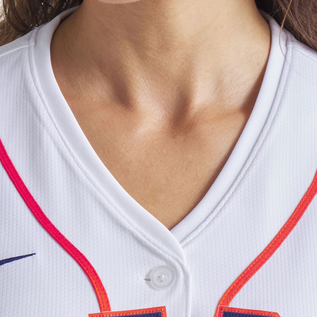 Houston Astros Jose Altuve Nike Women's Home Limited Player Jersey - White